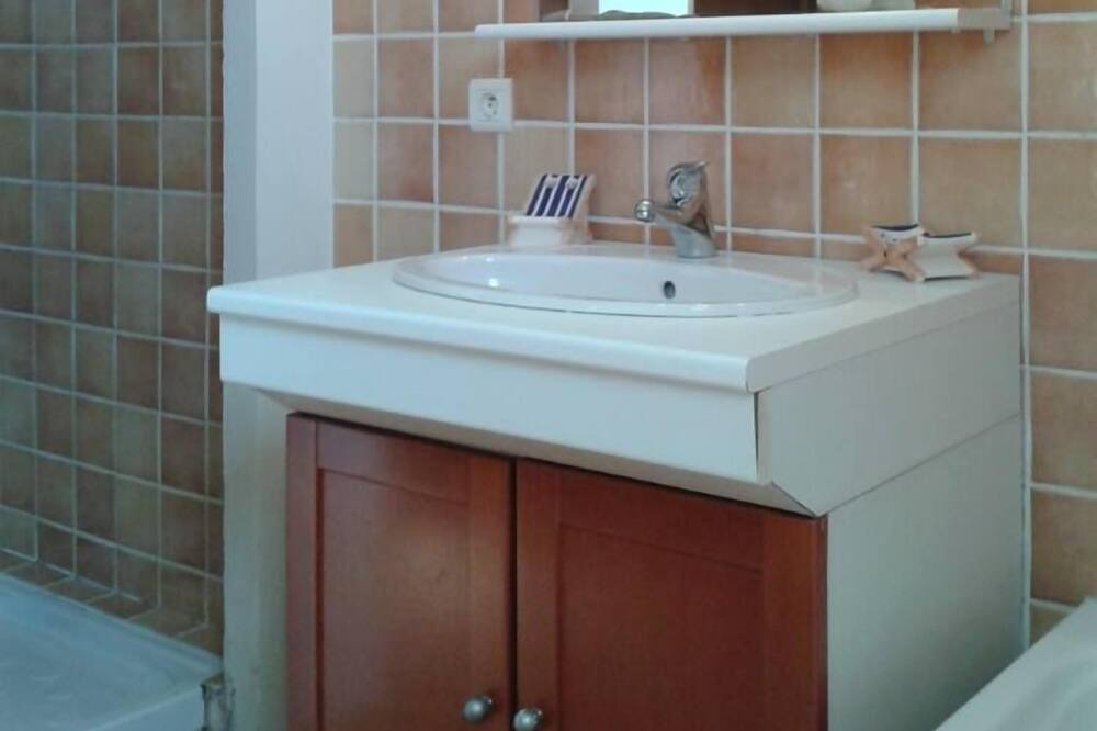 Photo of Bathroom in Le Val