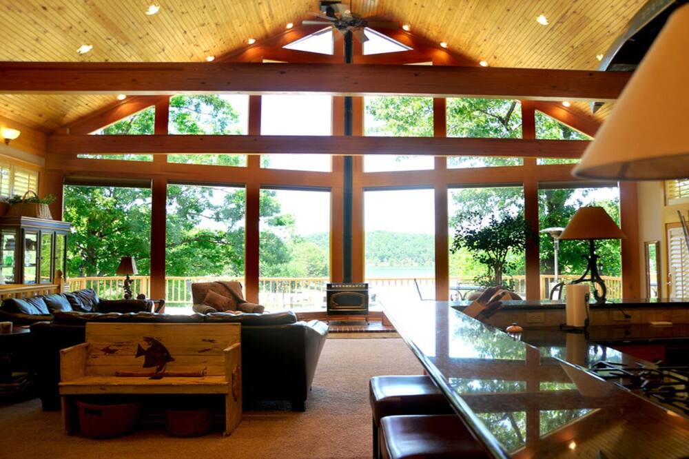 Photo of Livingroom in Eucha