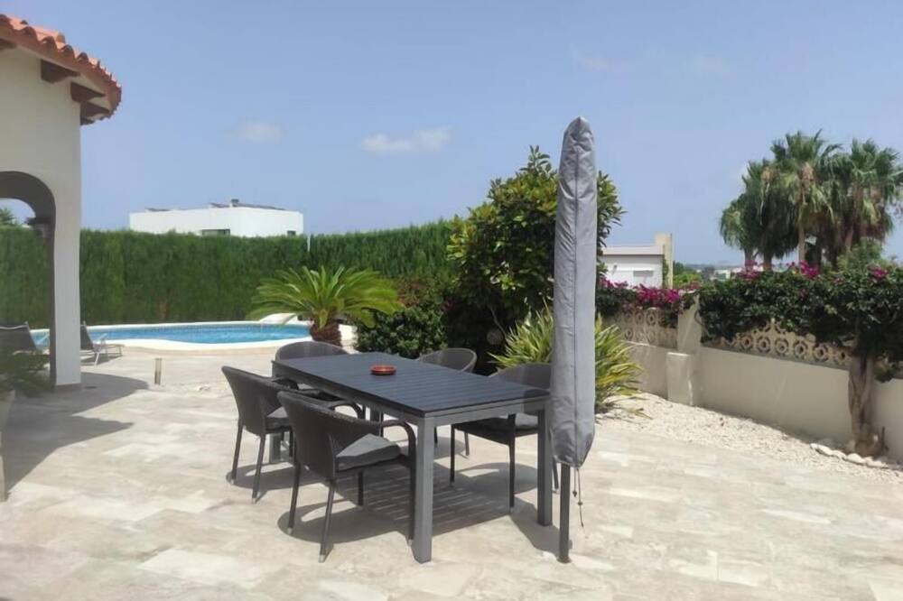 Photo of Outdoor in Beniarbeig