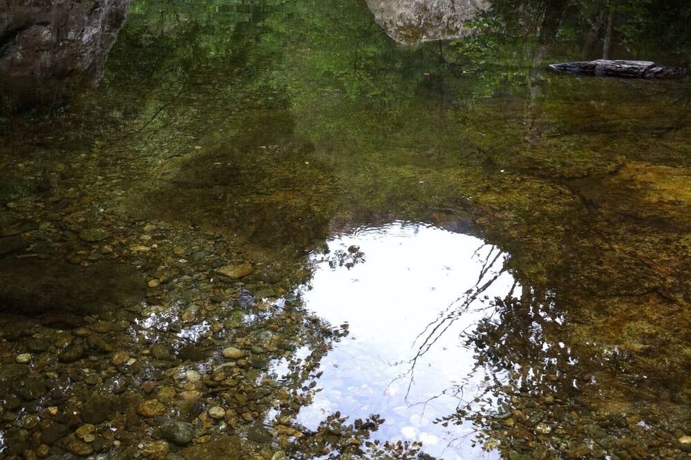 Photo of Outdoor in Reynes
