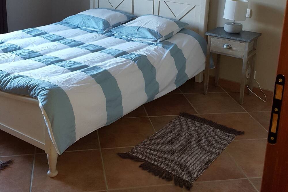 Photo of Bedroom in Reynes
