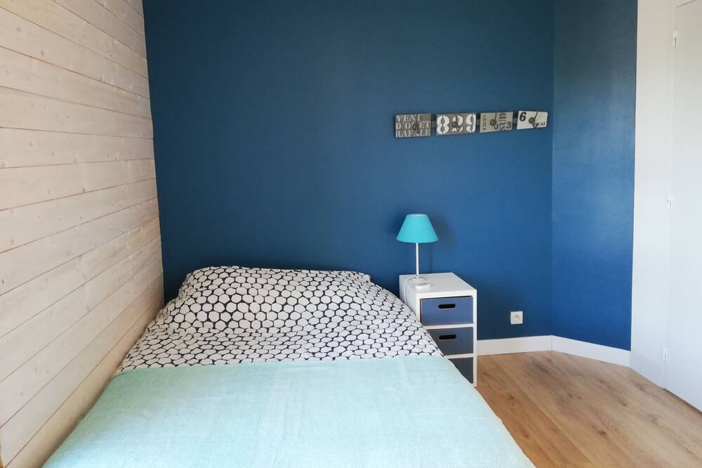 Photo of Bedroom in Pleurtuit