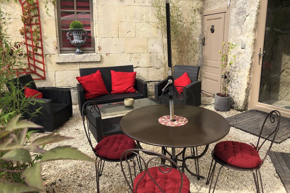 Photo of Patio Balcony in Azay-le-Rideau