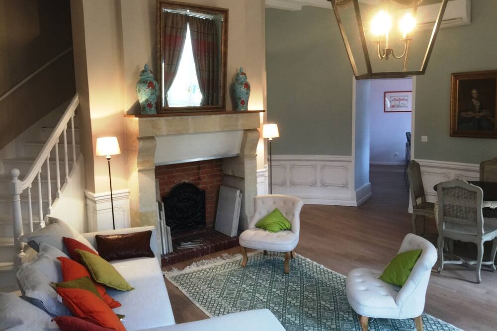 Photo of Livingroom in Azay-le-Rideau