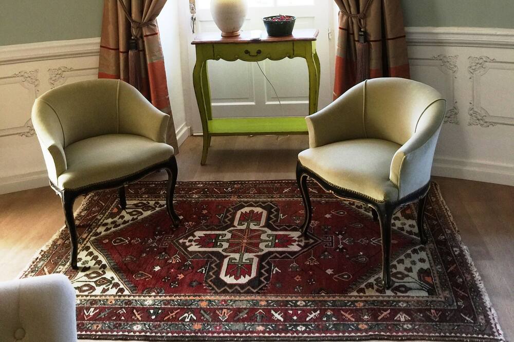 Photo of Livingroom in Azay-le-Rideau
