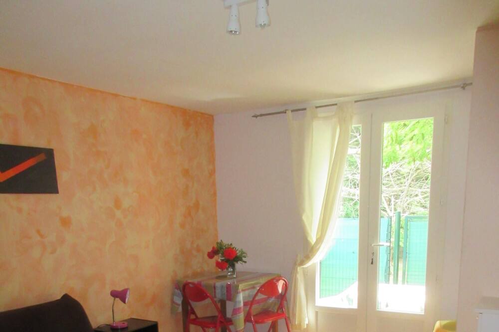 Photo of Livingroom in Saint-Cyprien