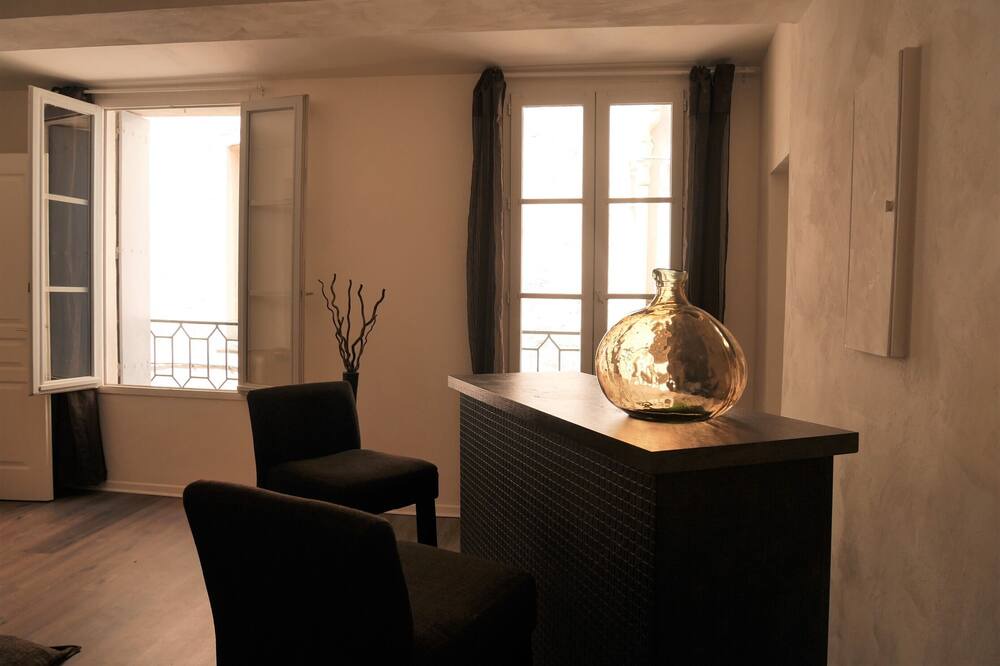 Photo of Livingroom in Montpellier City-Centre