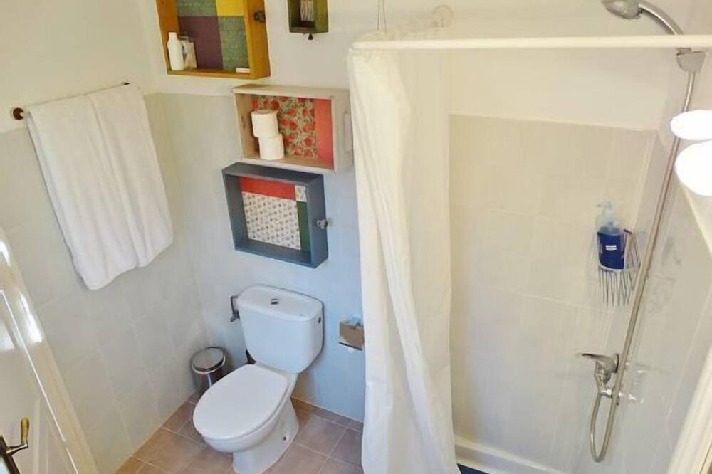 Photo of Bathroom in Avinyonet de Puigventos