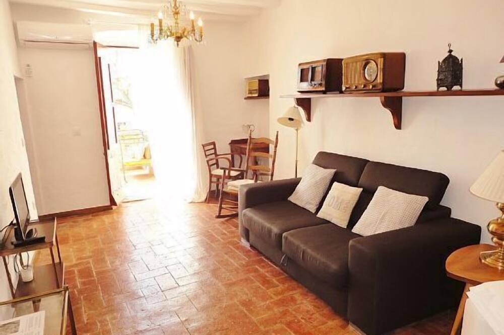 Photo of Livingroom in Avinyonet de Puigventos