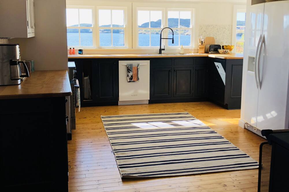 Photo of Kitchen in Trinity East