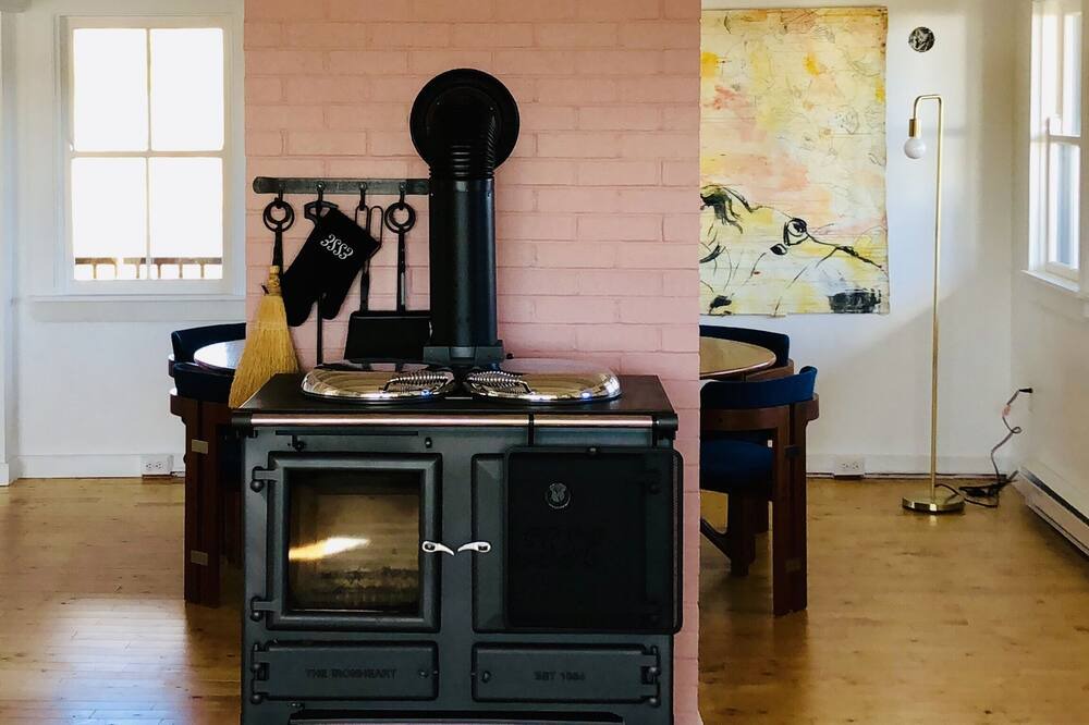 Photo of Livingroom in Trinity East