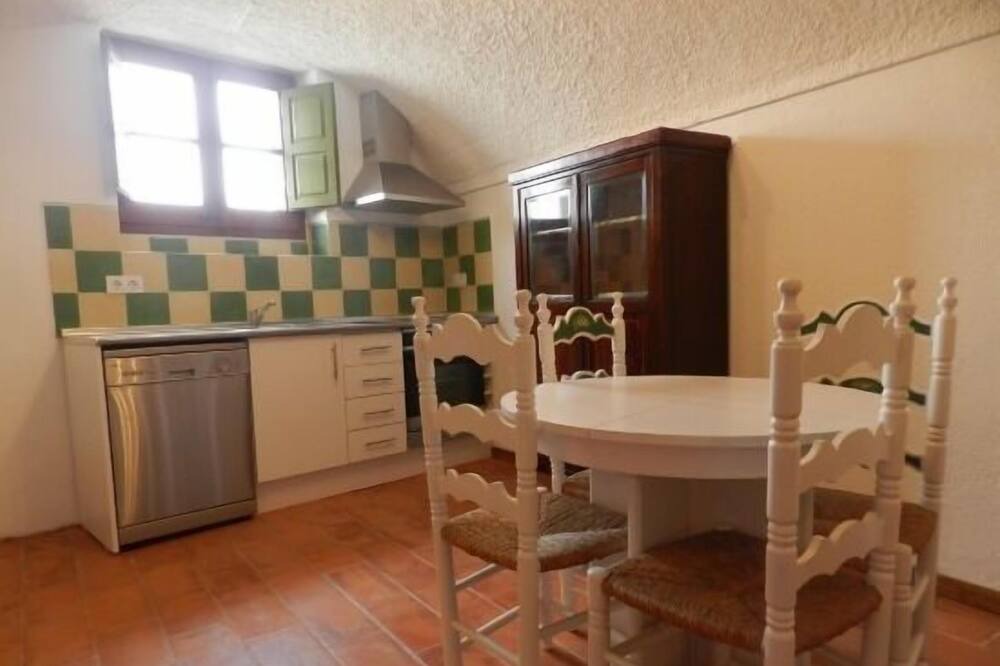 Photo of Kitchen in Avinyonet de Puigventos