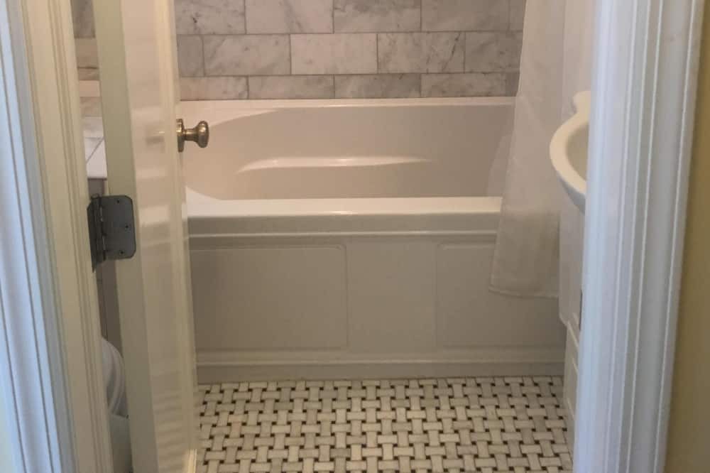 Photo of Bathroom in Rye