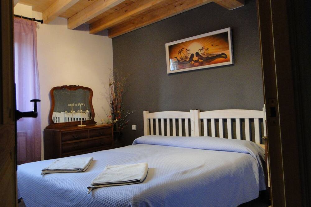Photo of Bedroom in Merindad de Valdeporres