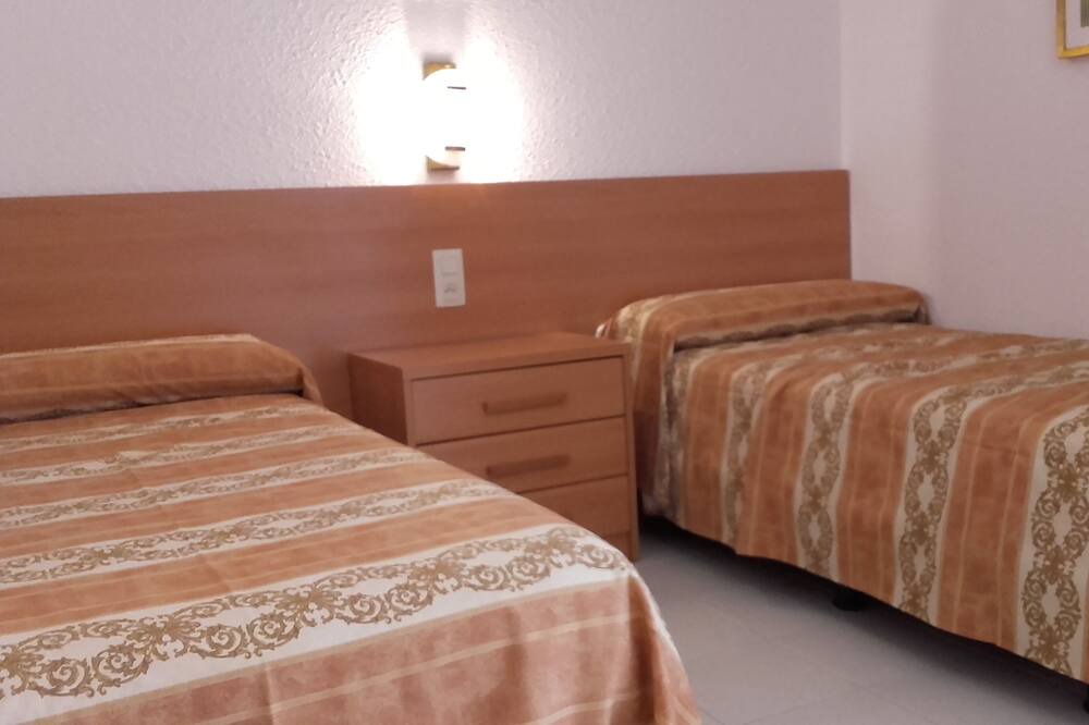 Photo of Bedroom in Pals