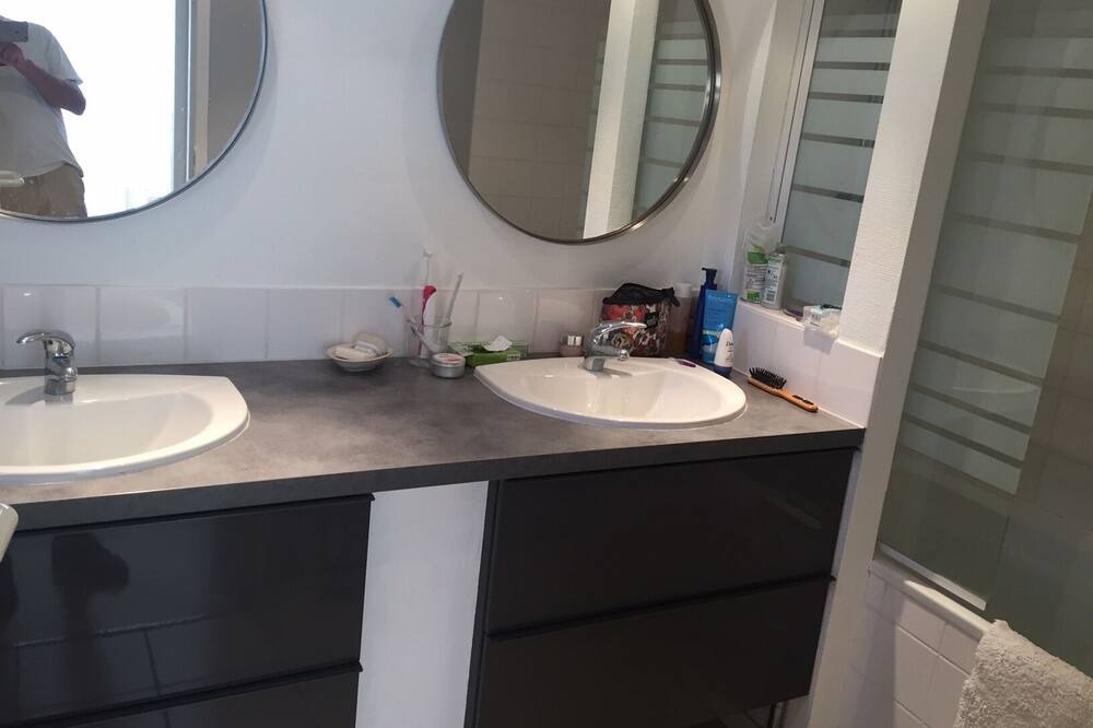 Photo of Bathroom in Saint-Clar