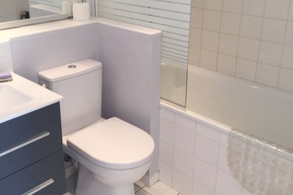 Photo of Bathroom in Saint-Clar