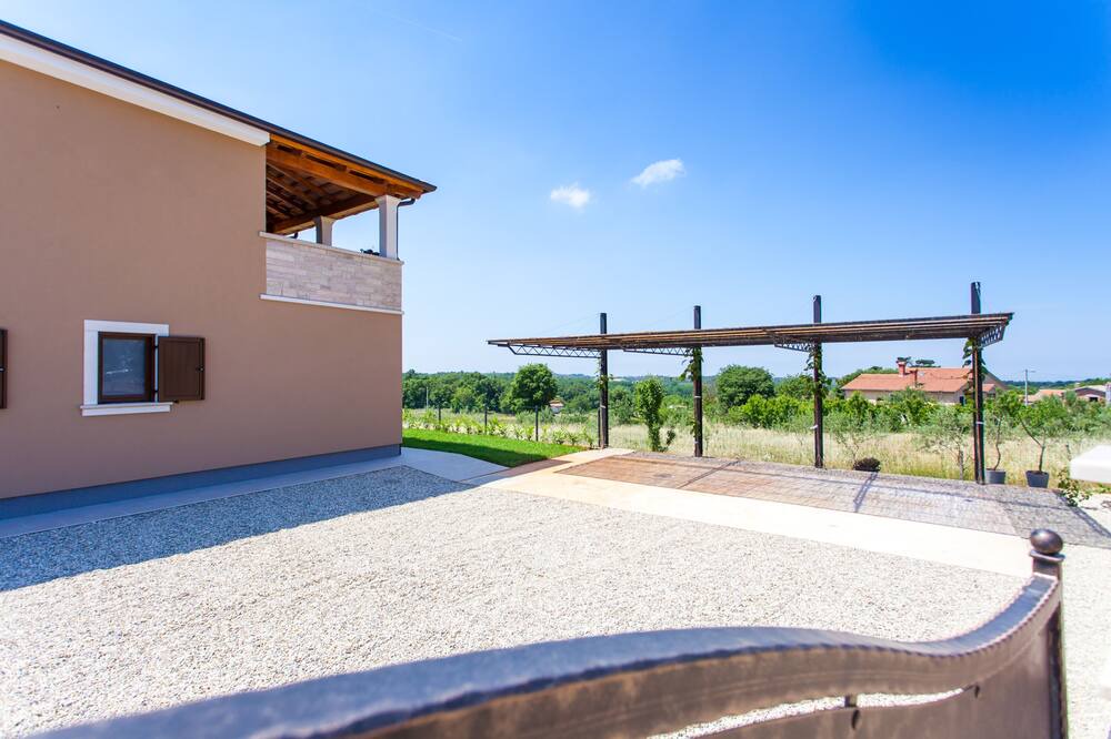 Photo of Patio Balcony in Jakovici