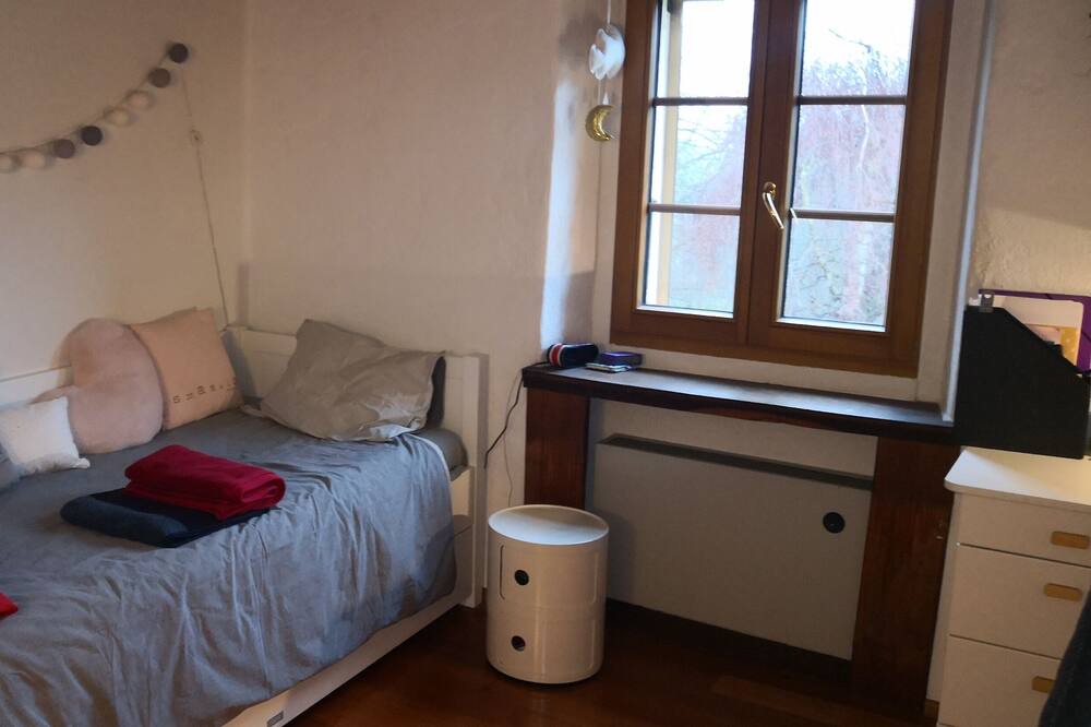 Photo of Bedroom in Chavannes-le-Veyron