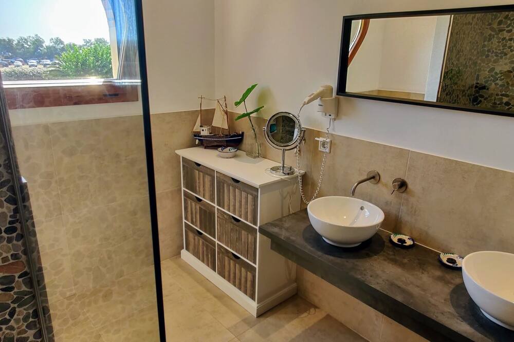 Photo of Bathroom in Sant Pere Pescador