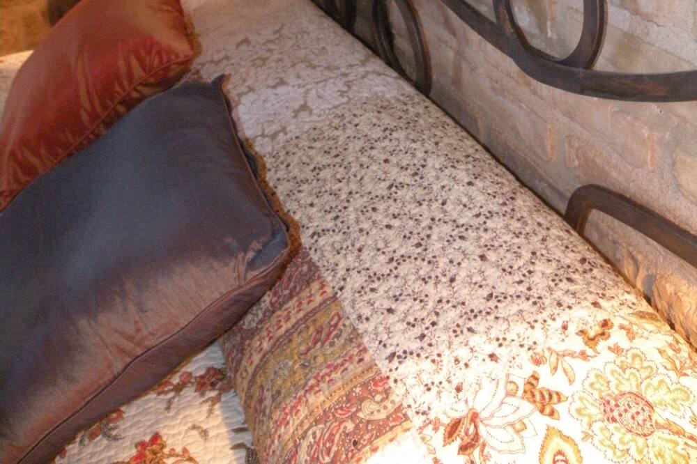 Photo of Bedroom in Calaceite