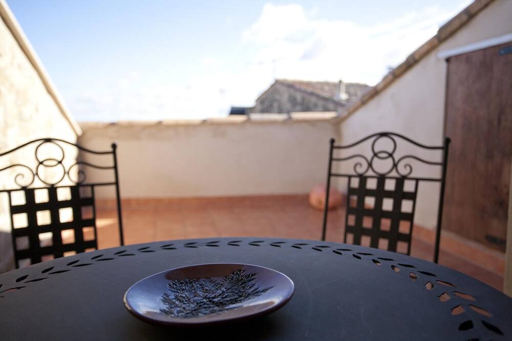 Photo of Patio Balcony in Calaceite