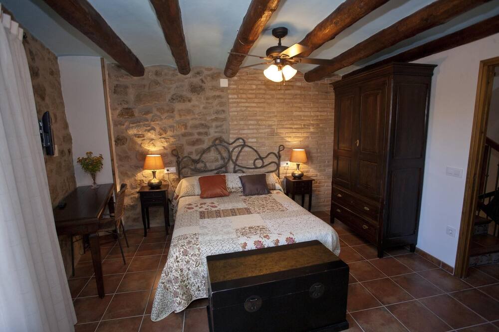 Photo of Bedroom in Calaceite