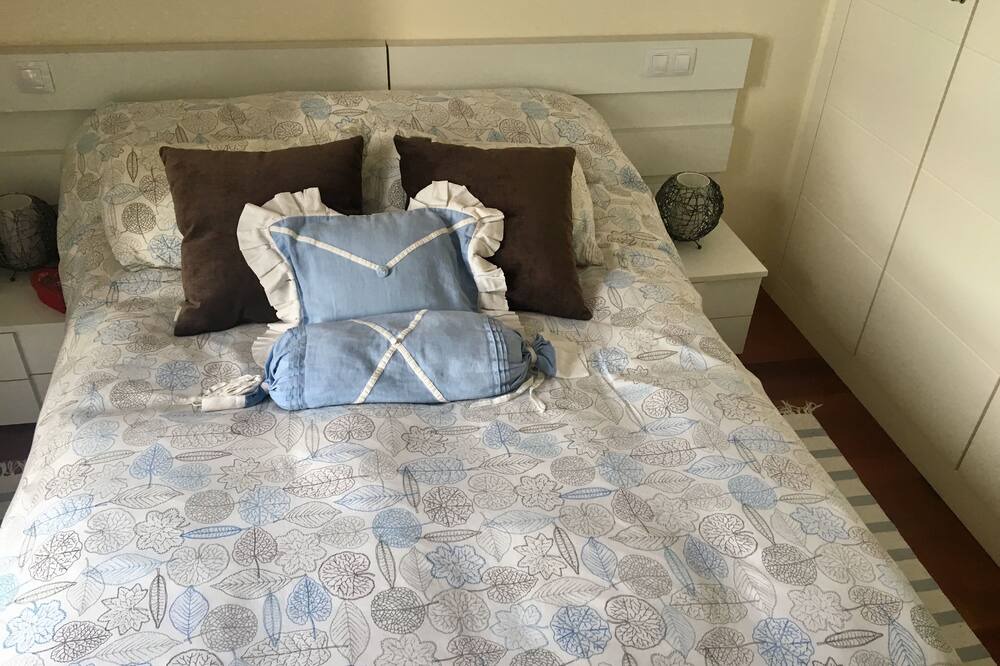 Photo of Bedroom in Latas
