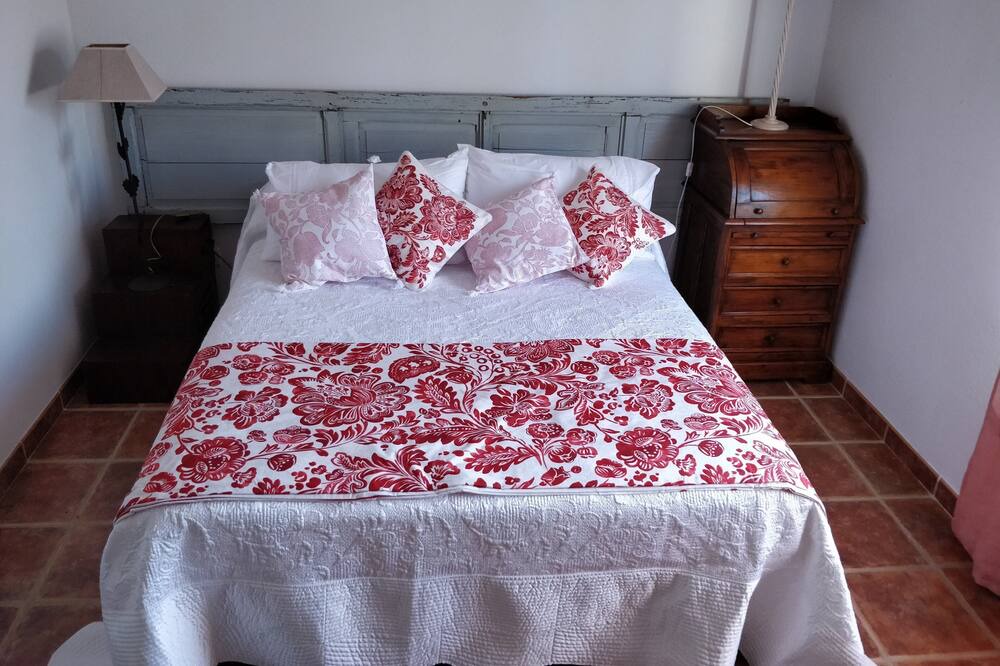 Photo of Bedroom in Villalonga