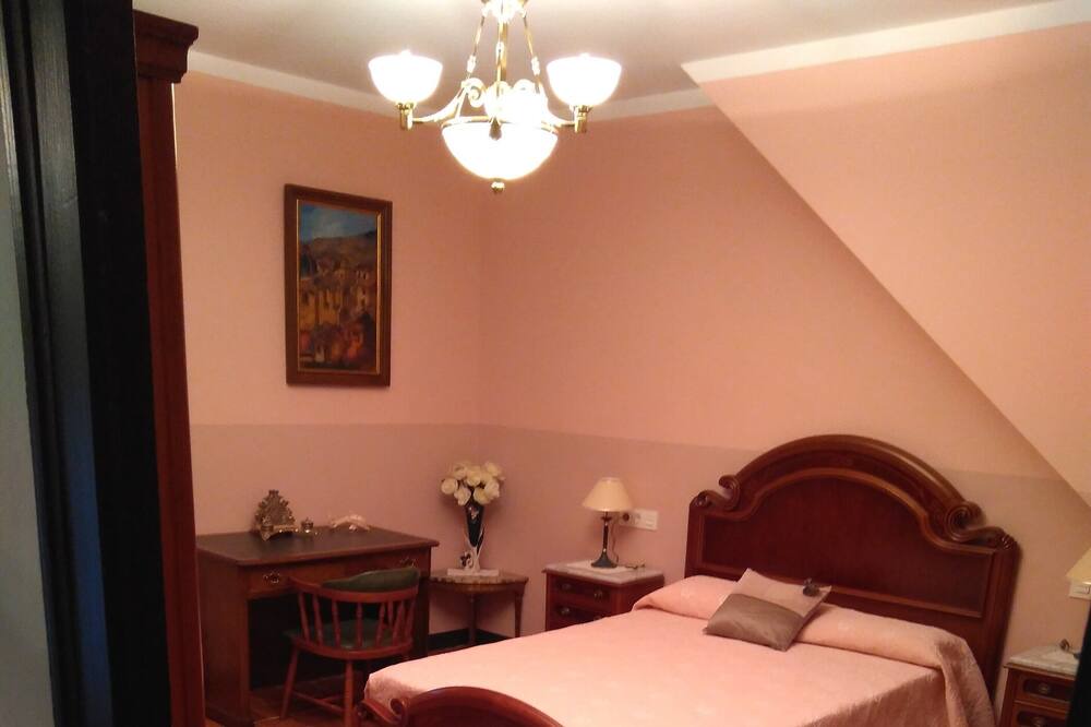 Photo of Bedroom in Pinseque