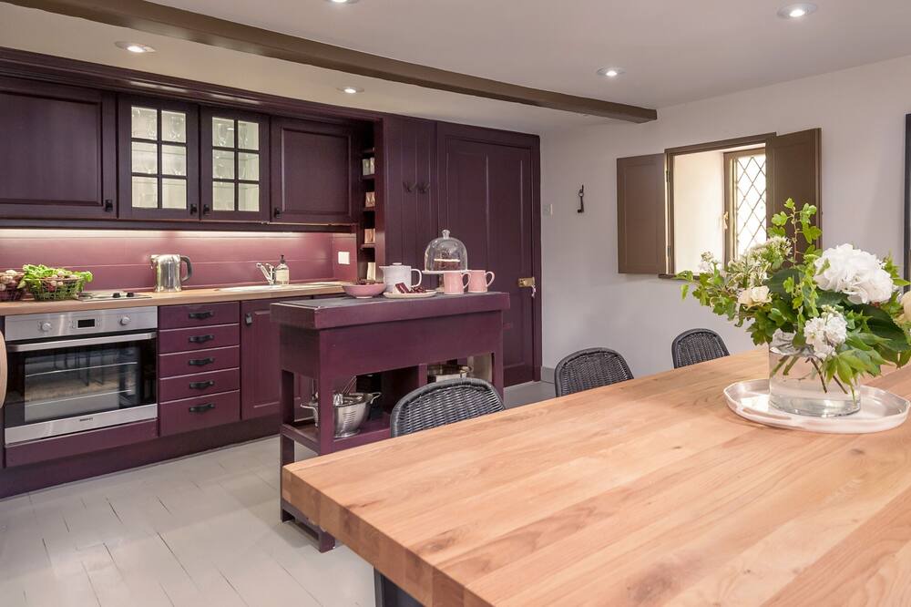 Photo of Others in Lauder