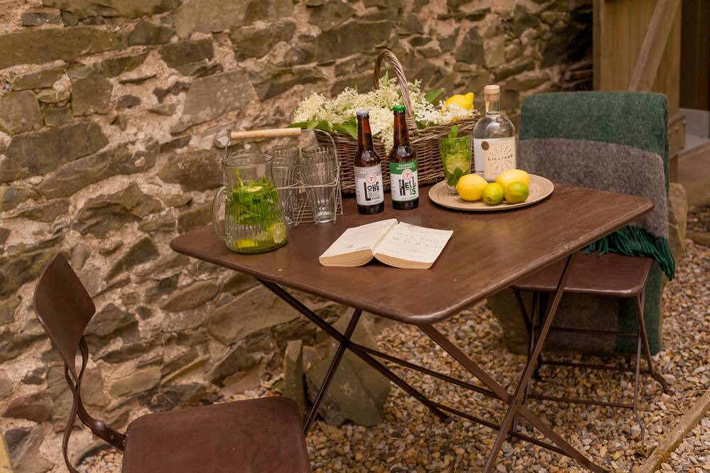 Photo of Others in Lauder