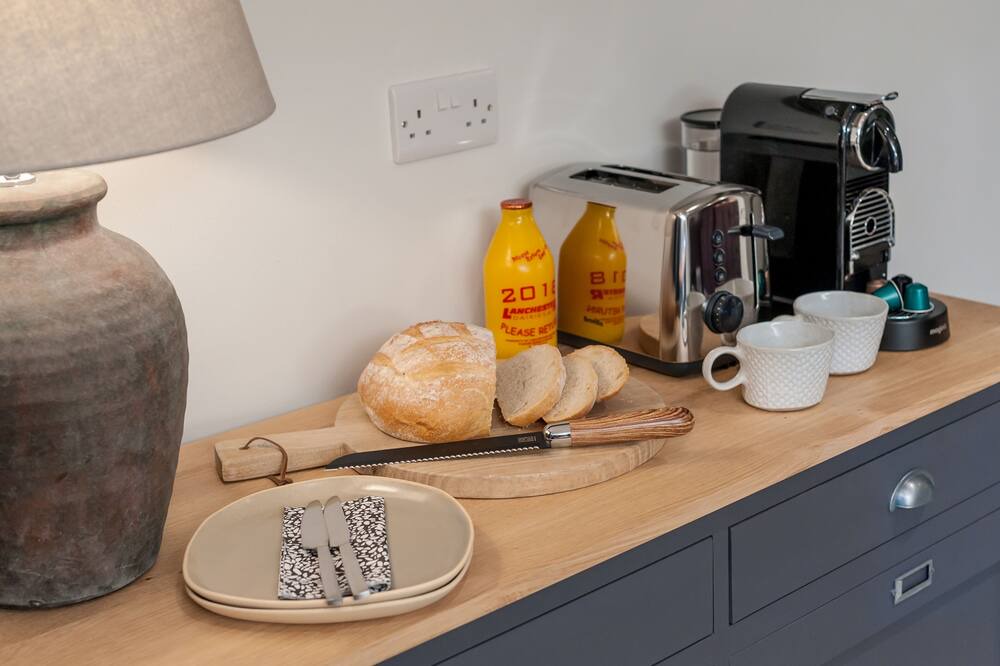 Photo of Others in Lauder