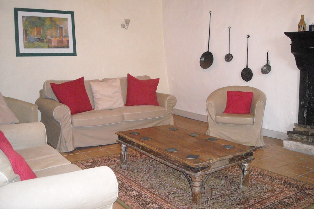 Photo of Bedroom in La Chapelle-Pouilloux