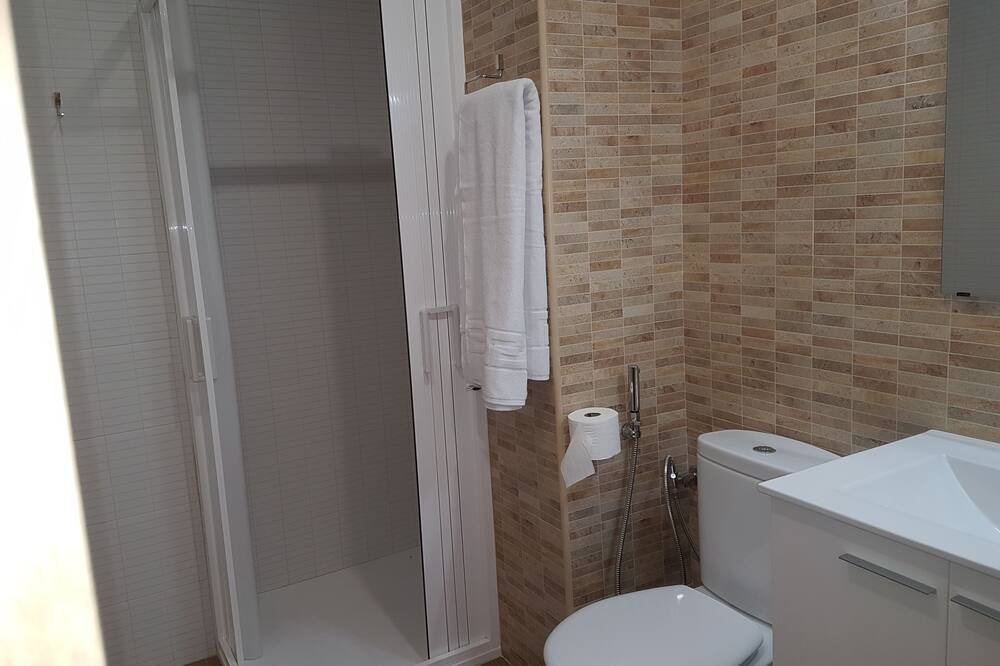 Photo of Bathroom in Navarres
