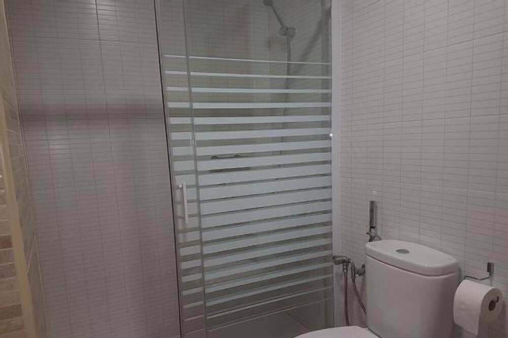 Photo of Bathroom in Navarres
