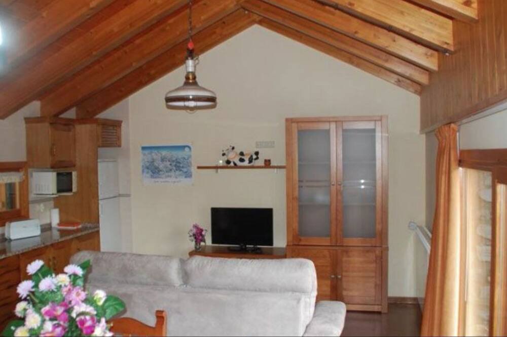 Photo of Livingroom in Sahun