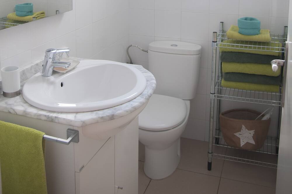 Photo of Bathroom in Sants-Badal
