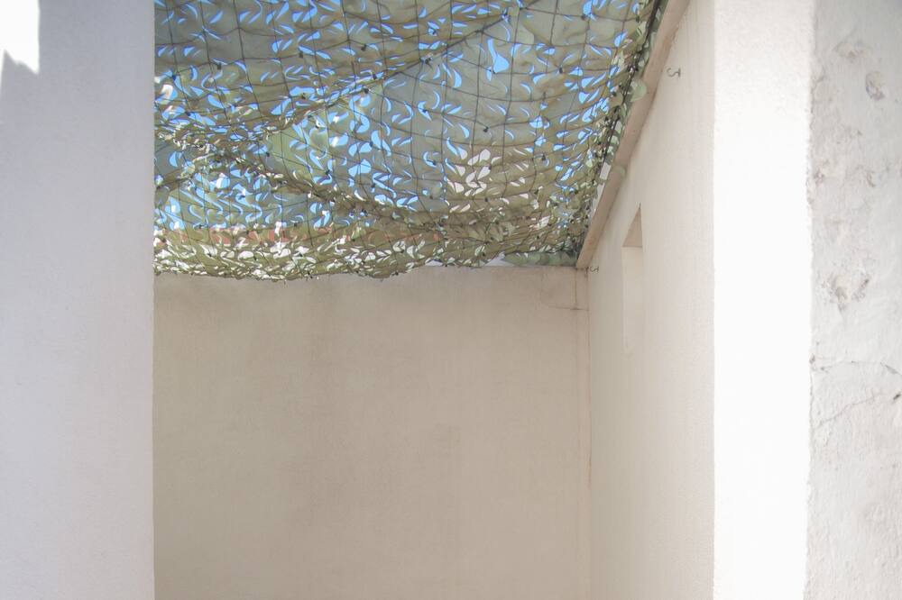 Photo of Patio Balcony in Sants-Badal