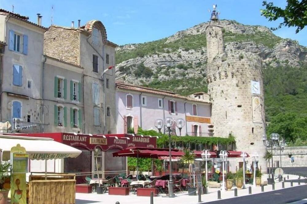Photo of Outdoor in Boisset-et-Gaujac