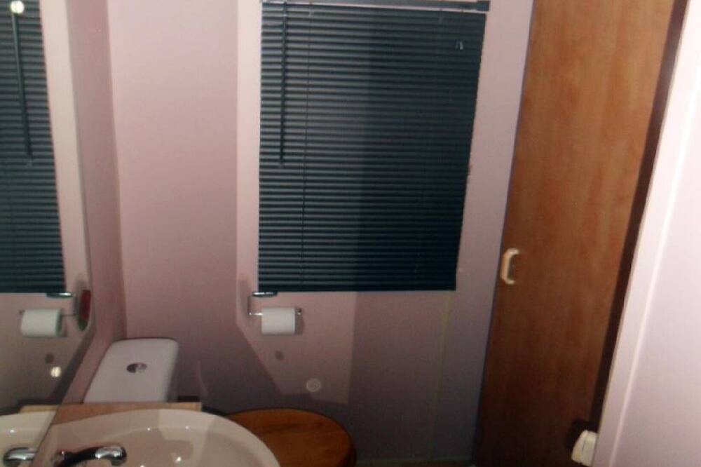 Photo of Bathroom in Boisset-et-Gaujac