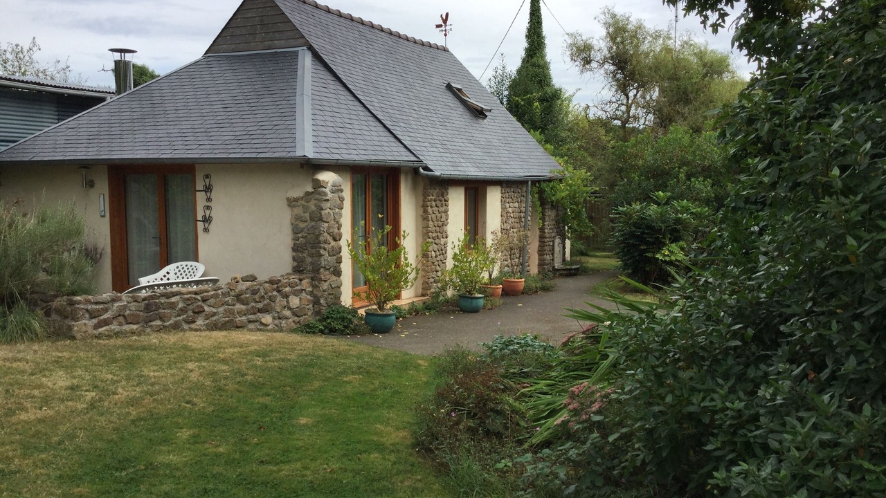 Photo of Outdoor in Saint-Berthevin-la-Tanniere