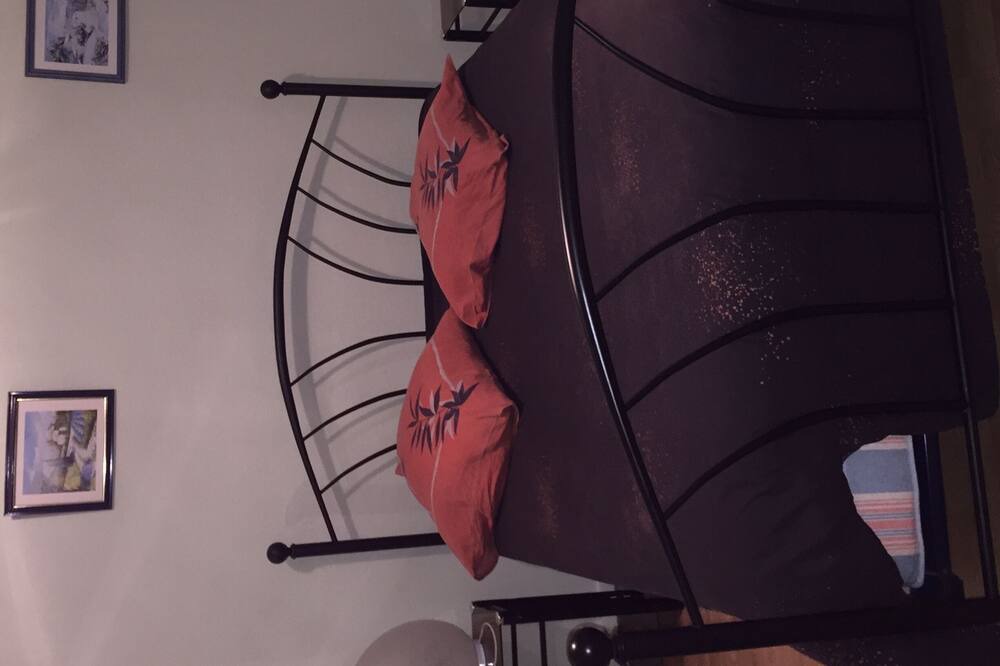Photo of Bedroom in Sangatte