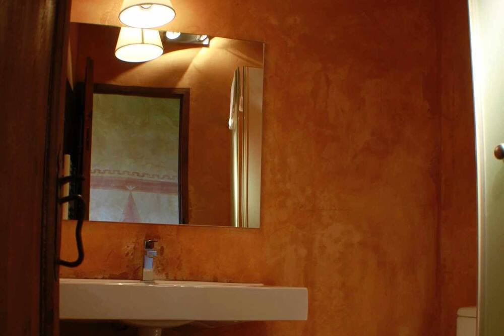Photo of Bathroom in Oden