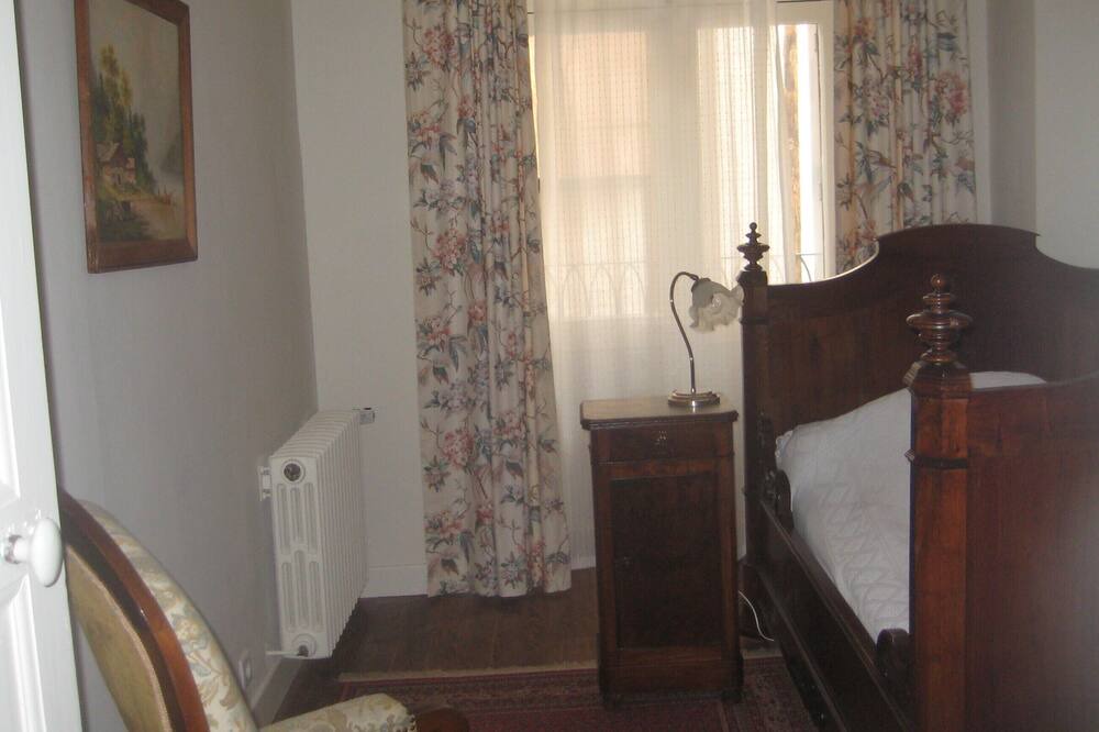 Photo of Bedroom in Alet-les-Bains