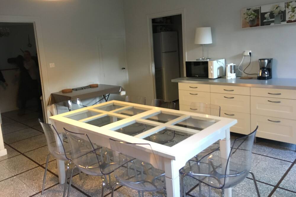 Photo of Kitchen in Alet-les-Bains
