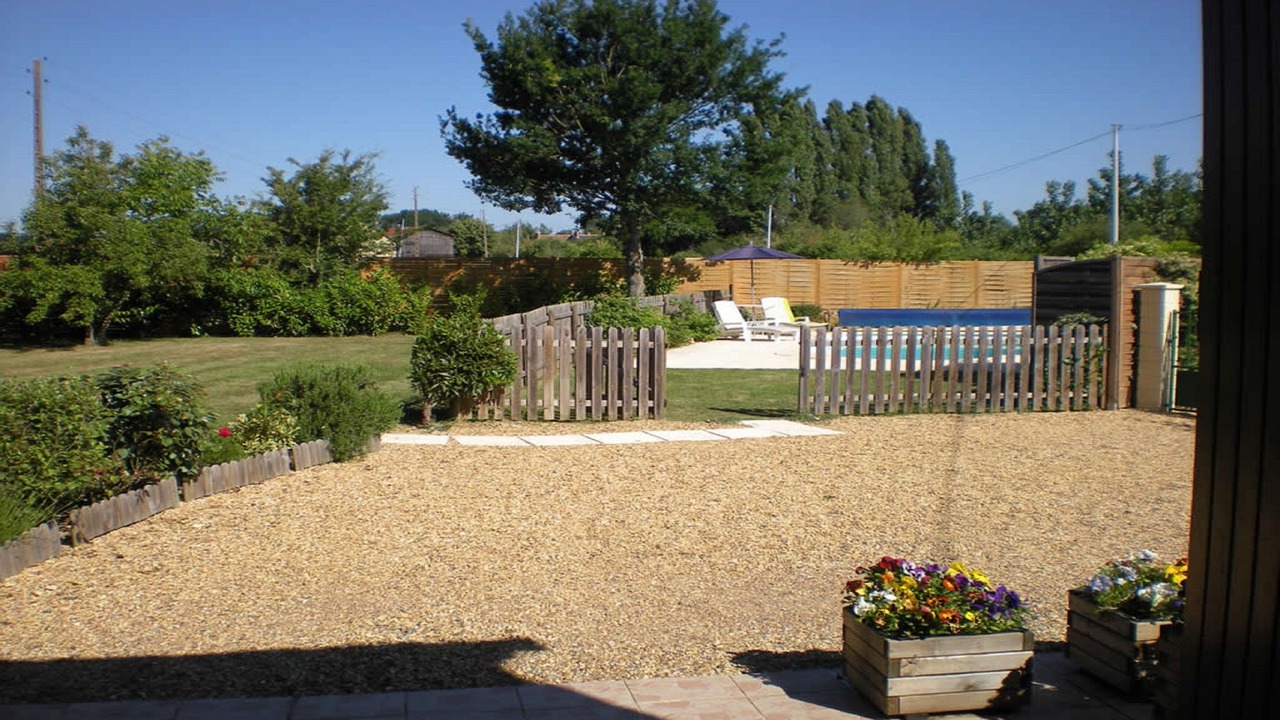 Photo of Outdoor in Noyant-Villages