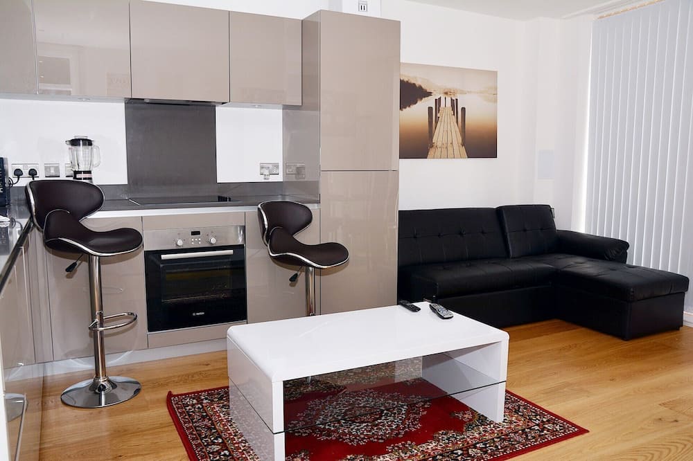 Photo of Livingroom in Bromley South