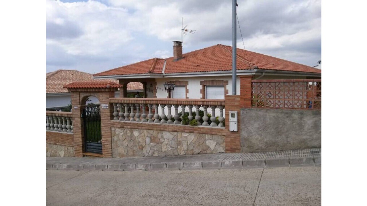Photo of Buildings in Canaletes