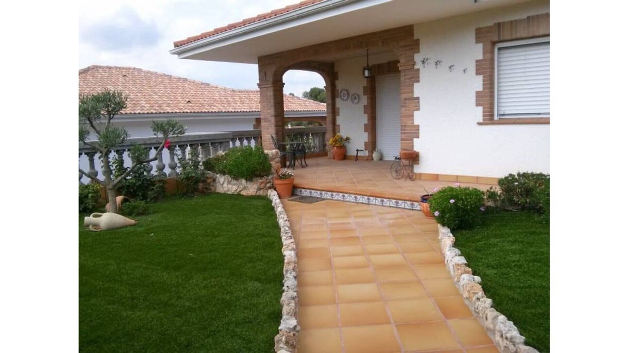 Photo of Buildings in Canaletes